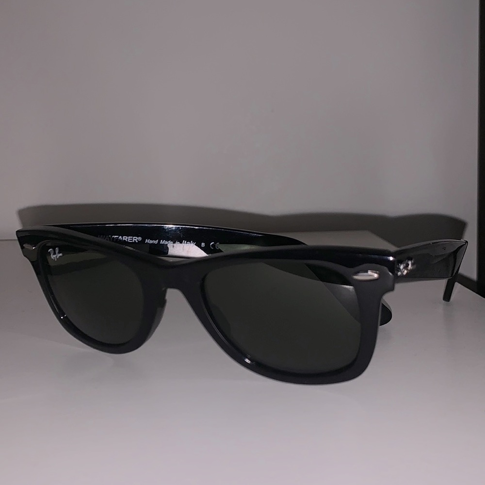 Ray-Ban 901 Classic Black Wayfarer Sunglasses 50mm